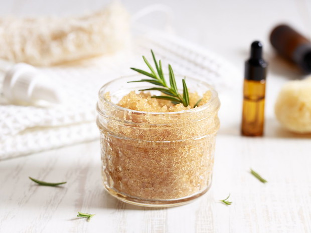Własnoręczny prezent dla mamy: peeling cukrowy