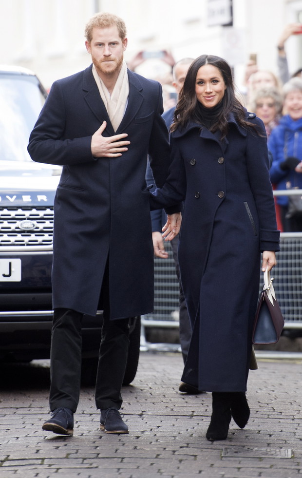 All-ONS1063220761-MeghanMarkleksiazeHarry-4a1493d