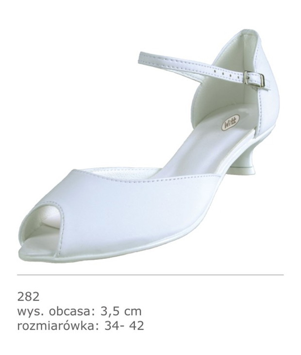 białe pantofle na niskim obcasie