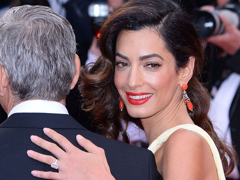 Festiwal w Cannes: Amal Clooney w żółtej sukni