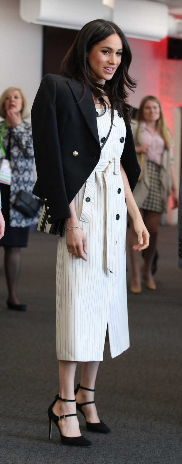 All-ONS1063357189-MeghanMarkle-a7e9438
