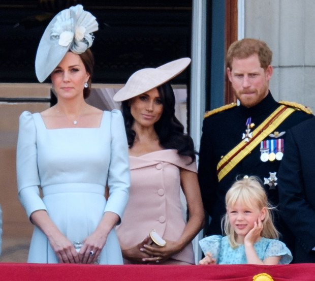 All-ONS1063411076-KsieznaCamillaKsieznaKateMeghanMarkleksiazeHarry-a625f56