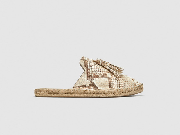 Skórzane buty typu espadryle Zara, cena ok. 139 zł