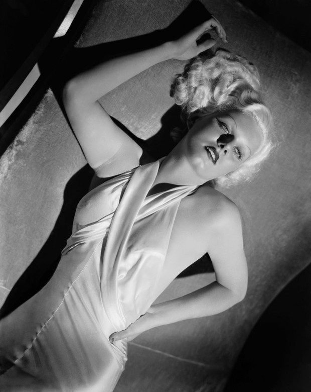 Jean Harlow w 1933 roku