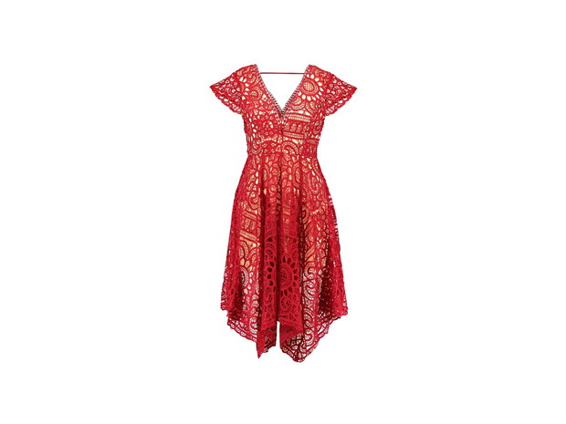 Czerwona koronkowa sukienka Love Triangle/Zalando.pl, cena ok. 251,40 zł