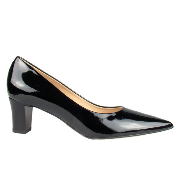 Buty na niewysokim obcasie Solo Femme, cena ok. 297 zł