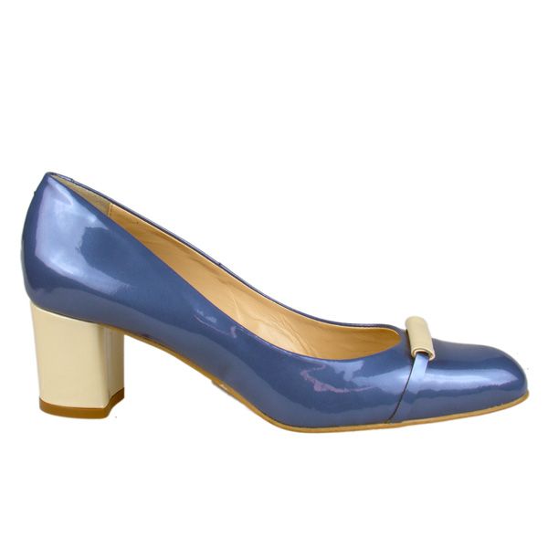 Buty na niewysokim obcasie Solo Femme, cena ok. 319 zł