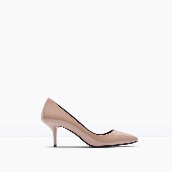 Buty na niewysokim obcasie Zara, cena ok. 169 zł