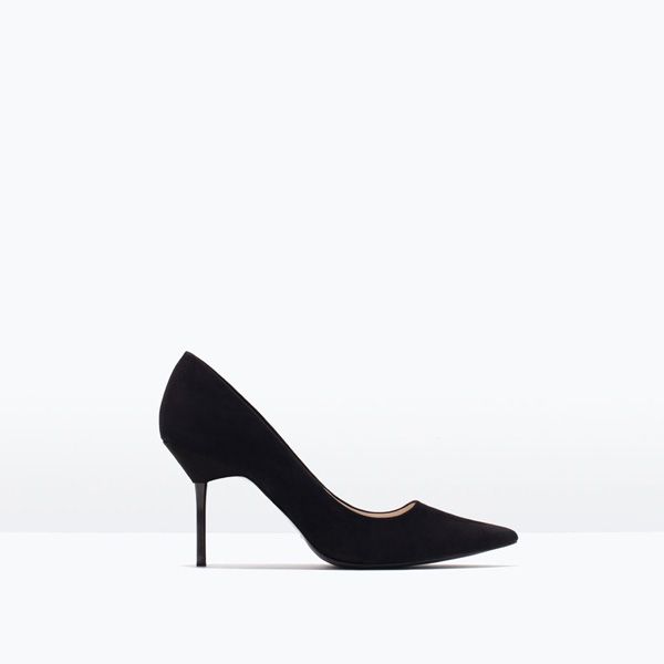 Buty na niewysokim obcasie Zara, cena ok. 199 zł