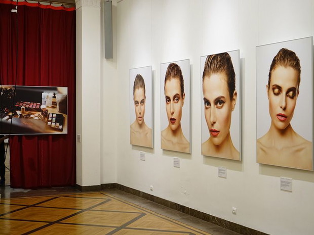 Wystawa zdjęć Roberta Wolańskiego „Wokół Powder Her Face”