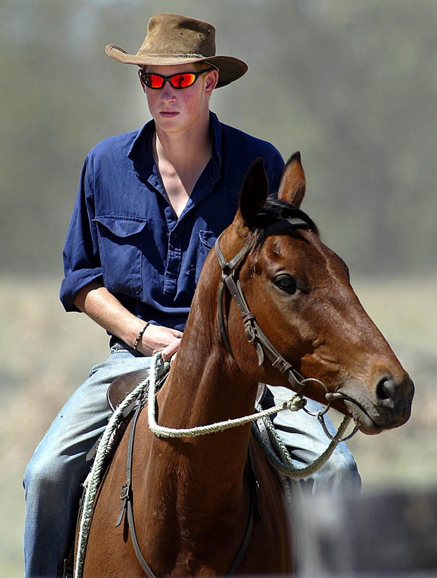 Książę Harry na koniu
