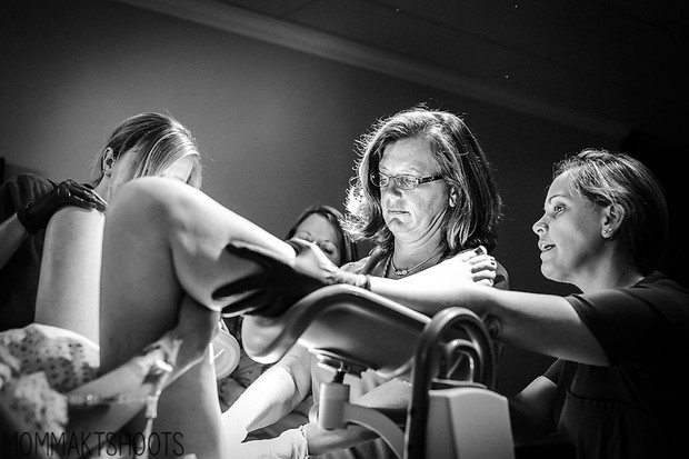 Photos-Nurses-Helping-Moms-After-Birth.png-6-f8b57e0