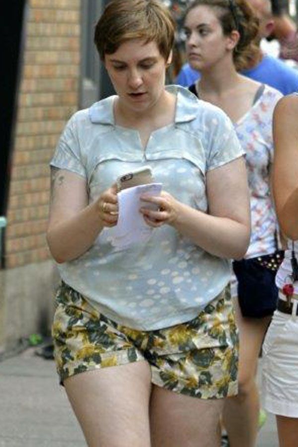 Lena Dunham nie wstydzi się krągłości
