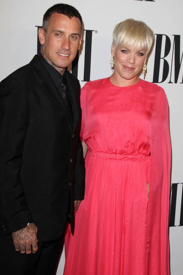 Pink i Carey Hart na BMI Pop Awards