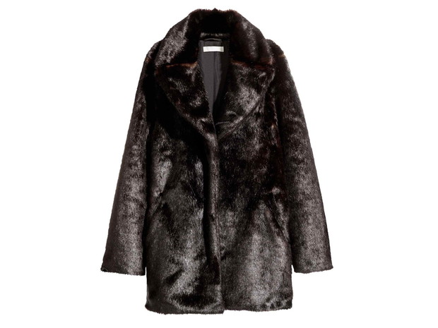 Kurtka z imitacji futra H&M, cena, ok. 349 zł