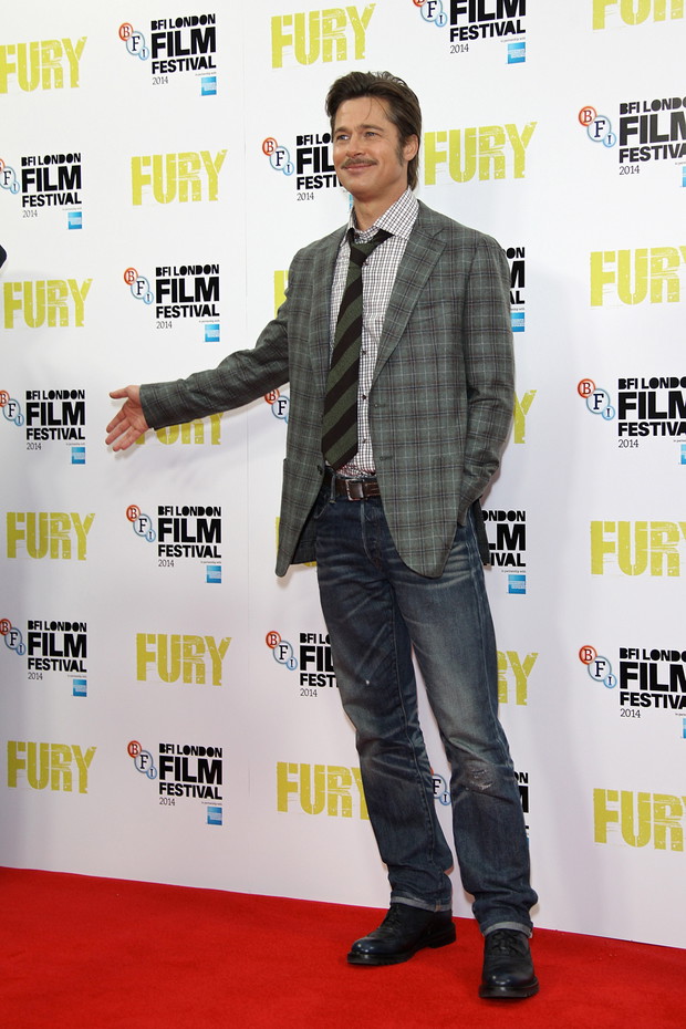 Brad Pitt na premierze filmu Fury