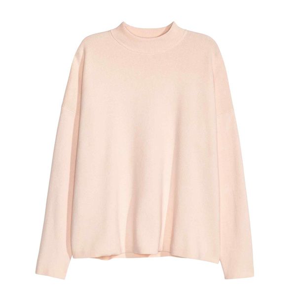 Pudrowo różowy sweter H&M, cena, ok. 99,90 zł
