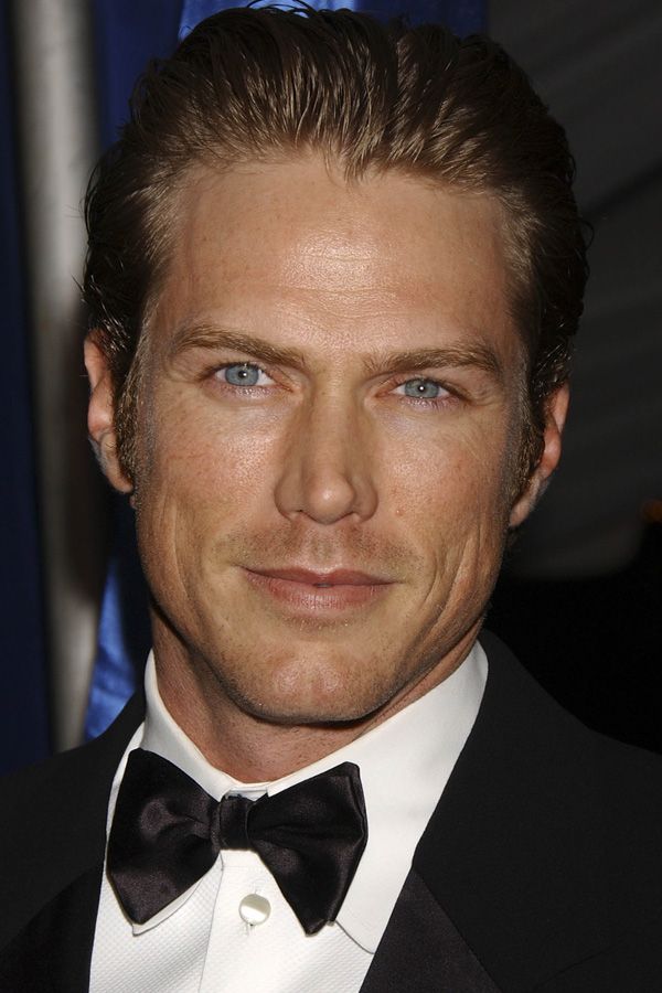 Jason Lewis