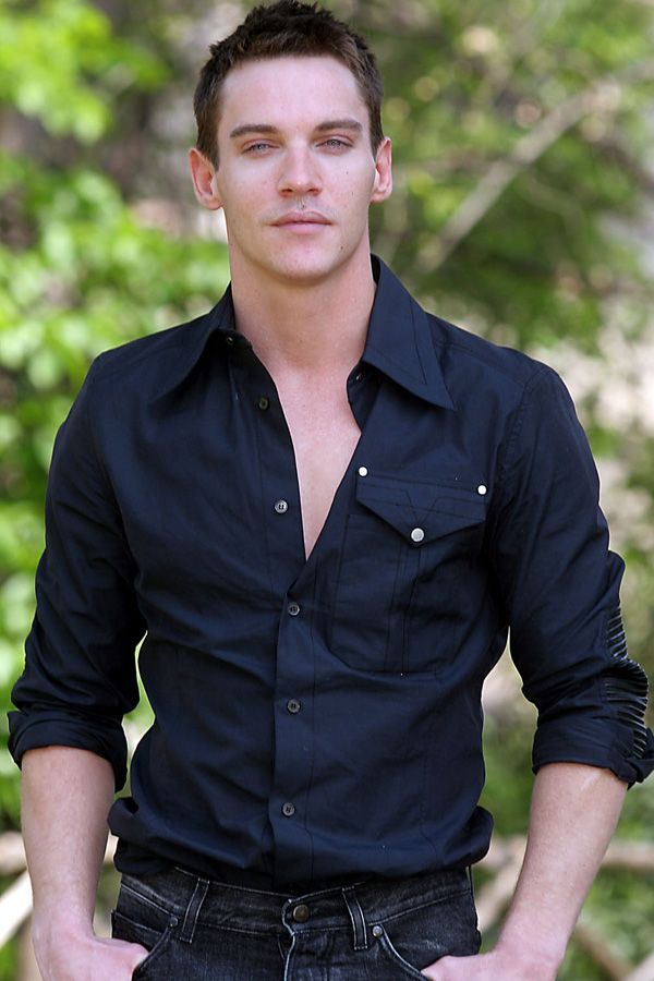 Jonathan Rhys Meyers