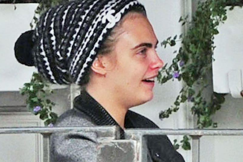 Cara Delevingne na rodzinnym obiedzie