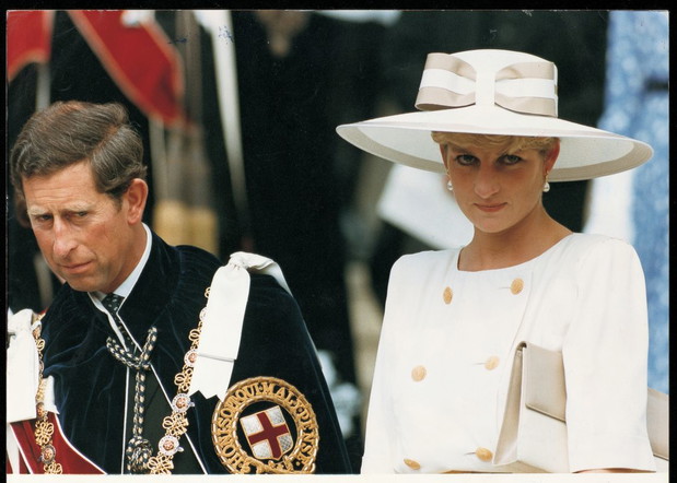 Księżna Diana w kapeluszu