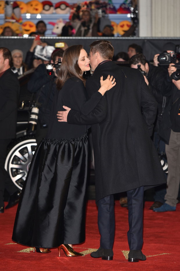 Brad Pitt i Marion Cotillard na premierze filmu Sprzymierzeni w Londynie