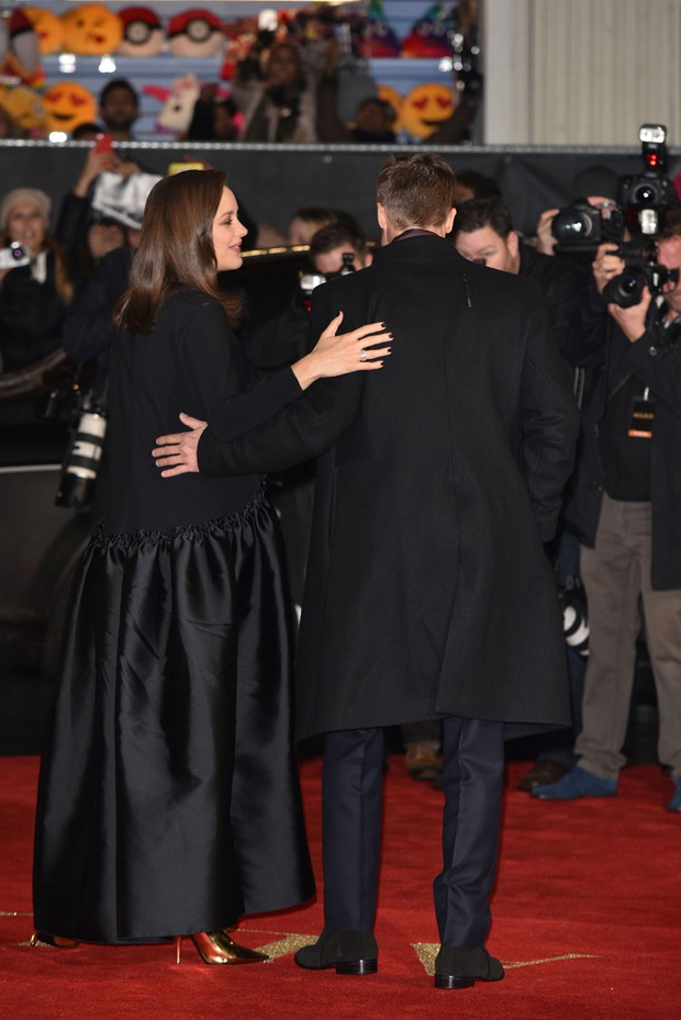 Brad Pitt i Marion Cotillard na premierze filmu Sprzymierzeni w Londynie