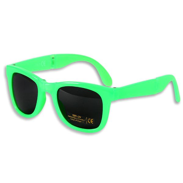 Przeciwsłoneczne okulary dla dzieci, Smyk.com, cena ok. 29,99 zł