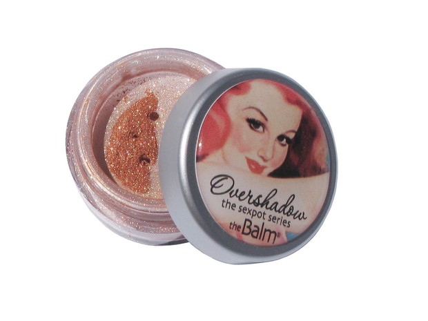 Mineralny cień do powiek, The Balm, cena ok. 45 zł
