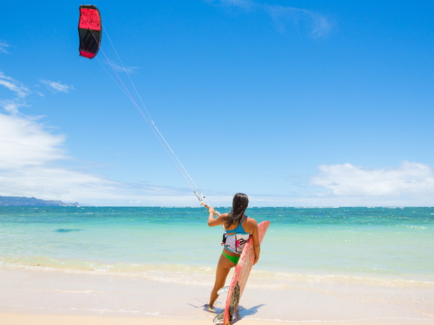 Kitesurfing