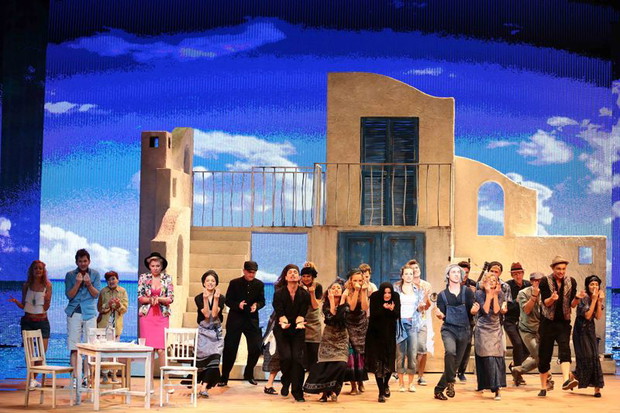 Próba spektaklu Mamma Mia w Teatrze Roma