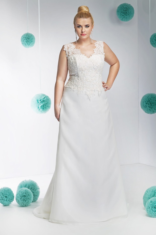 suknia ślubna Annais Bridal z koronką