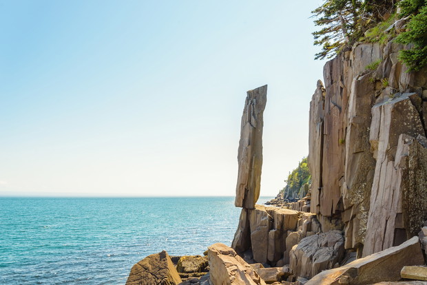 The-Balancing-RockAdobeStock186467182-cc585cb