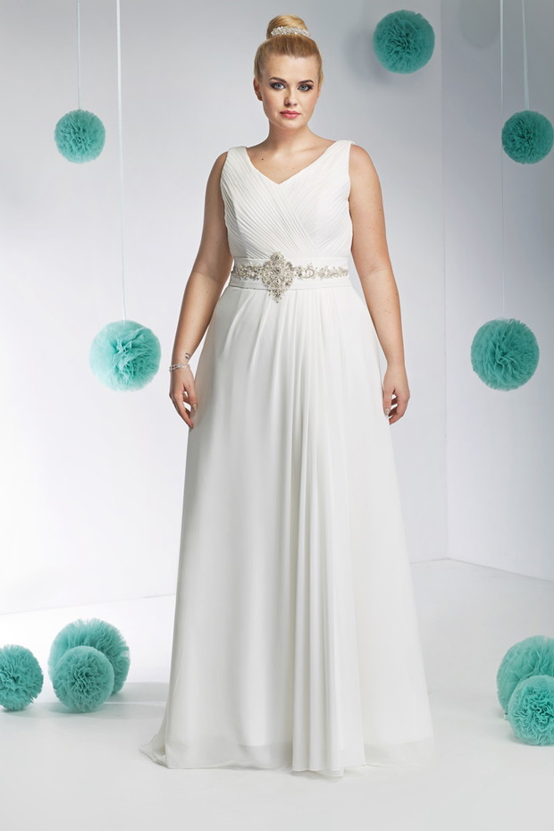 suknia ślubna Annais Bridal z paskiem