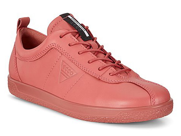 Kolorowe buty sportowe Ecco, cena ok. 300 zł