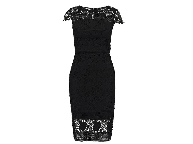 Czarna sukienka midi Chi Chi London, cena, ok. 379 zł