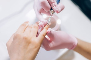 Glossy muse nails