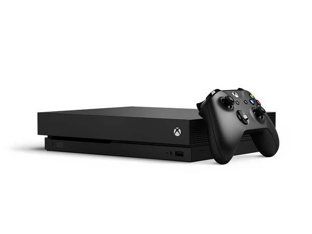 Konsola Xbox One X, cena ok. 2200 zł