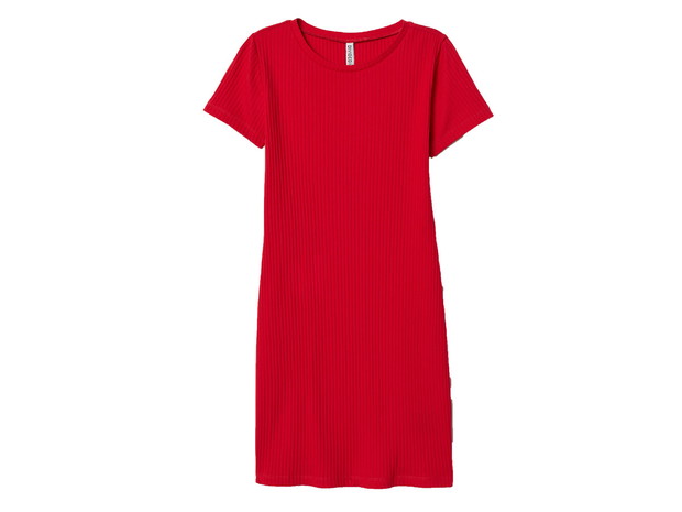 Czerwona sukienka w prążki, H&M, cena ok. 59,99 zł