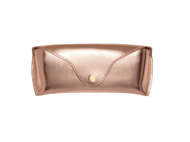 Etui na okulary w kolorze różowego złota, H&M, cena ok. 17,90 zł