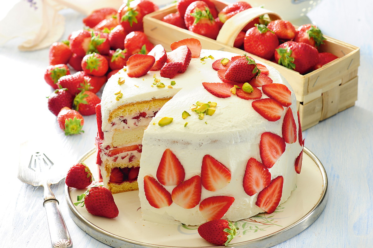 Tort z mascarpone i galaretką