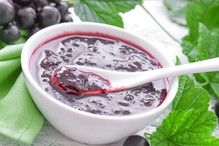 dżem z czarnych porzeczek i wiśni przepis, przepis na dżem z wiśni i czarnych porzeczek, nietypowy dżem z czarnej porzeczki