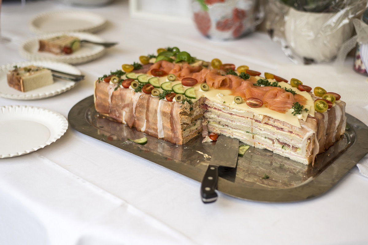 Tort kanapkowy