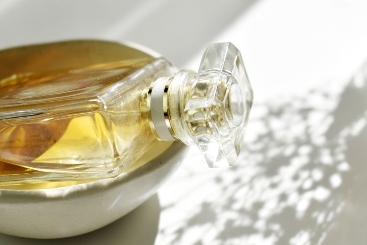 perfumy o zapachu konwalii