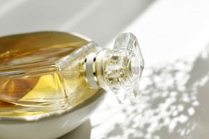 perfumy o zapachu konwalii