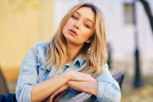 Blondynka na wsi