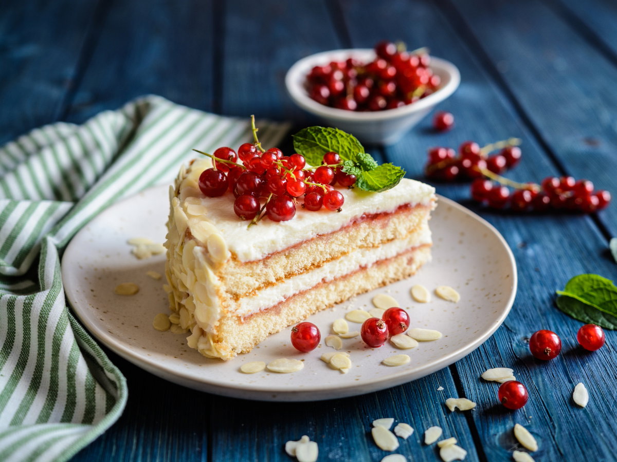 Warstwowe ciasto na dzień teściowej