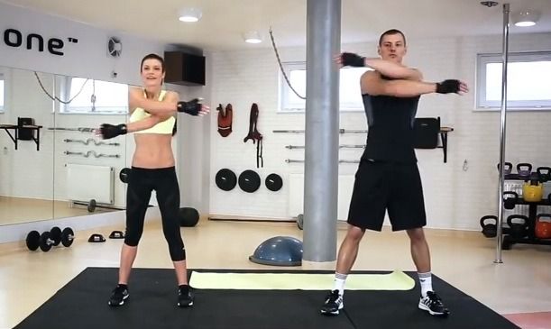 Trening funkcjonalny - ćwiczenia z Katarzyną Kępką krok po kroku
