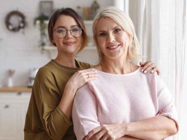 mama-i-corka-2483686-7b68ebf