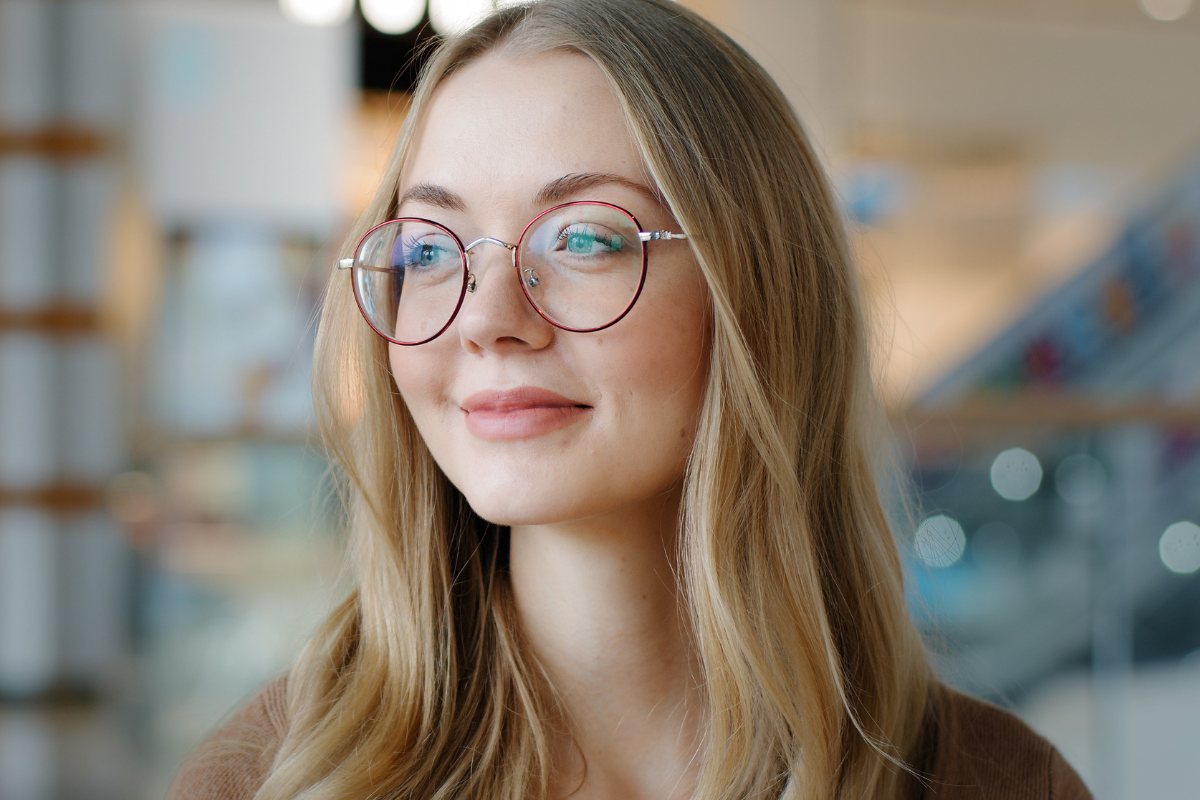 trakcyjna kobieta